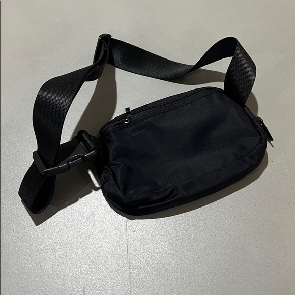 Lululemon Belt Bag - Picture 2 of 2